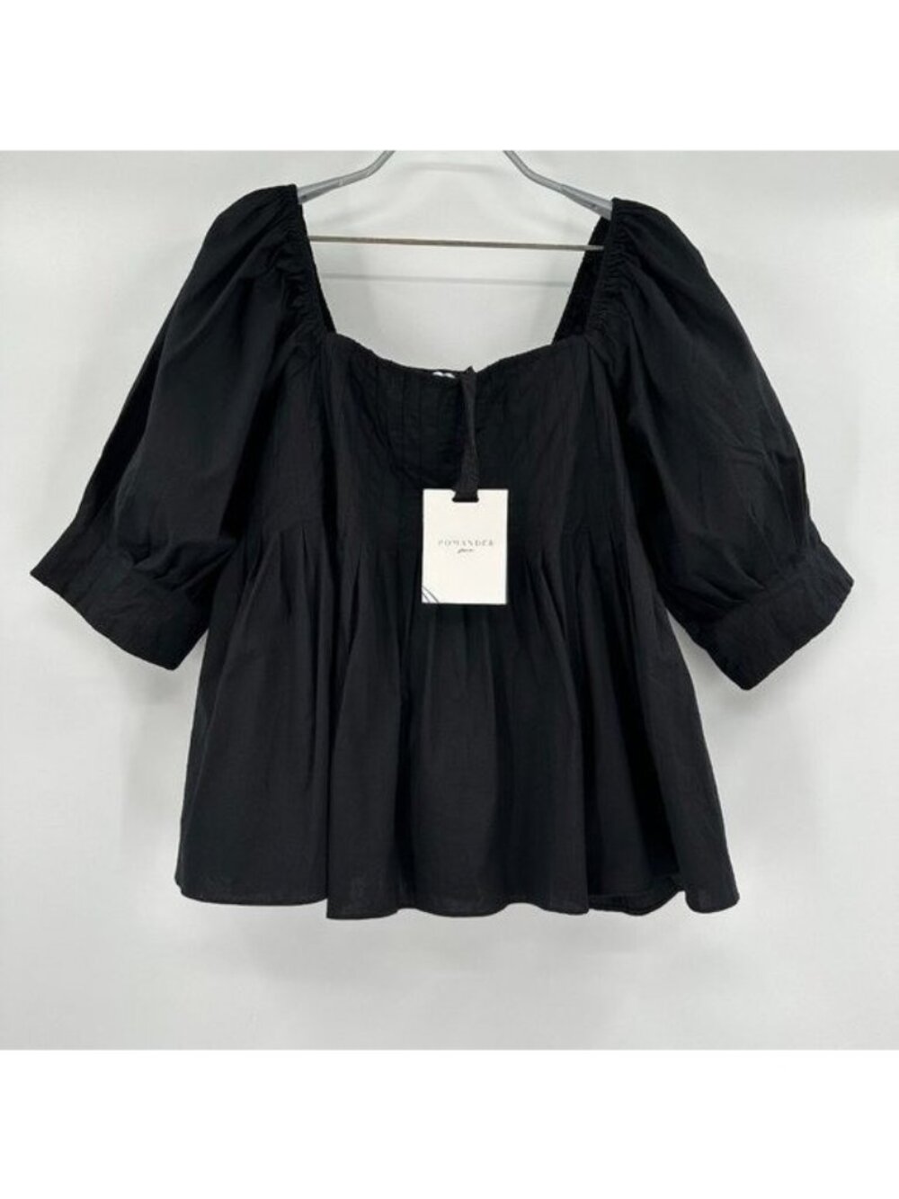 Pomander Place by Tuckernuck Black Shaye Blouse size L NWT Puff Sleeve Pleated